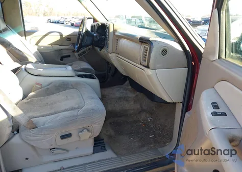 2001 Chevrolet Tahoe Ls z USA, uszkodzony, nr VIN 1GNEC13T31R113700